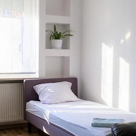 Apartment Niska Warsaw